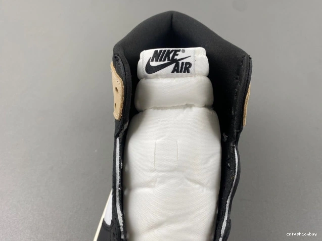 WMNS 1 OG Latte FD2596-021 Air High Jordan 0927
